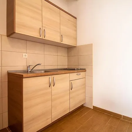 Appartamento Anteo Uz Plazu Sa Privatnim Parkingom *