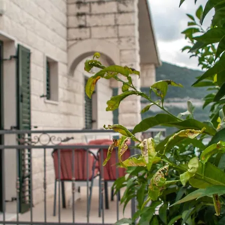 Apartment Anteo Uz Plazu Sa Privatnim Parkingom Neum